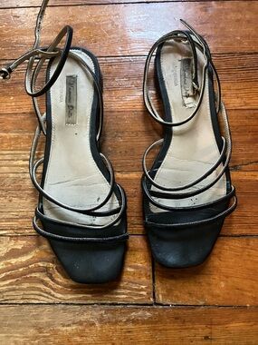 Massimo Dutti Black Strappy Sandal